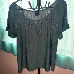 W5 size medium